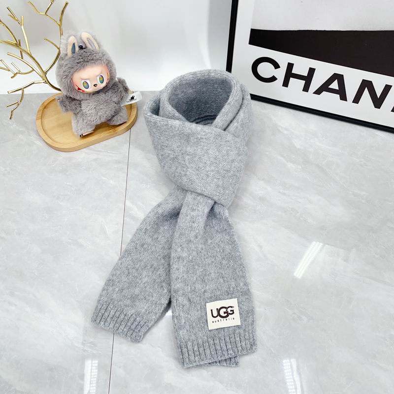 UGG Scarf dx (123)