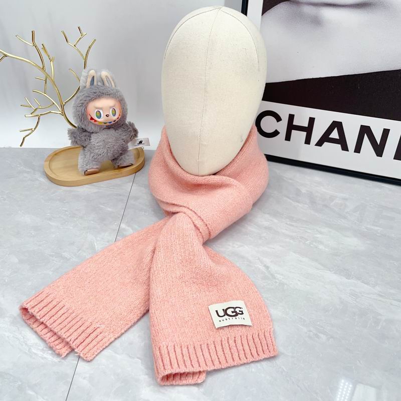 UGG Scarf dx (126)