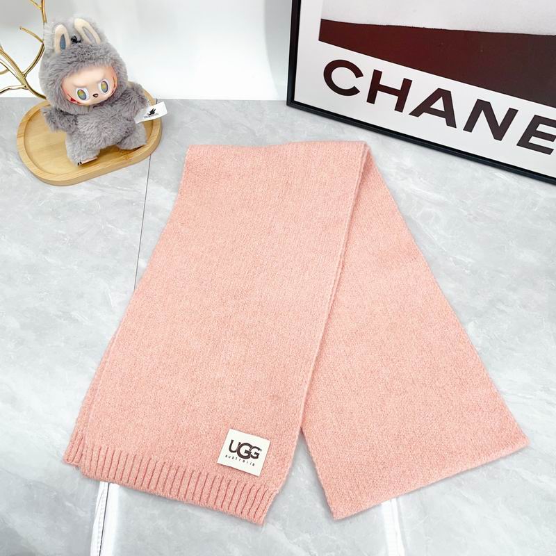 UGG Scarf dx (127)