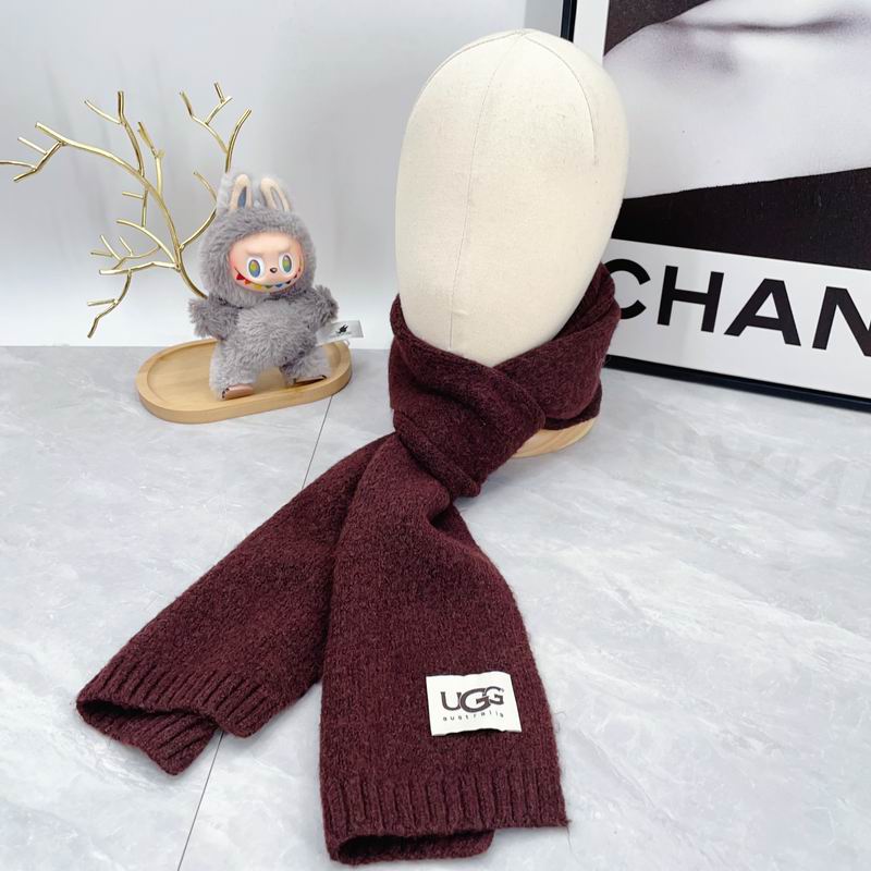 UGG Scarf dx (135)
