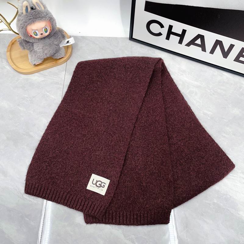 UGG Scarf dx (137)