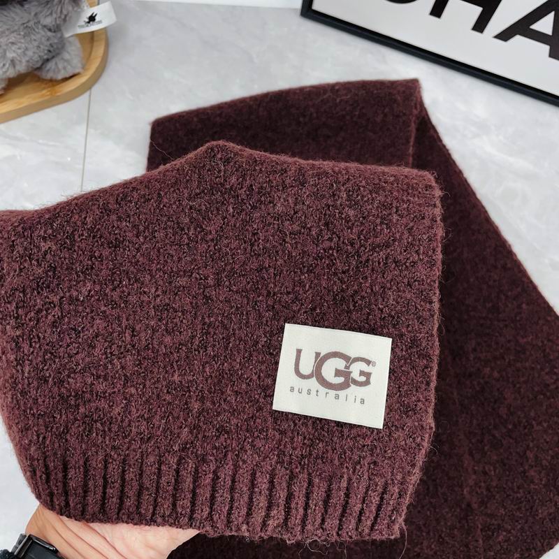 UGG Scarf dx (138)