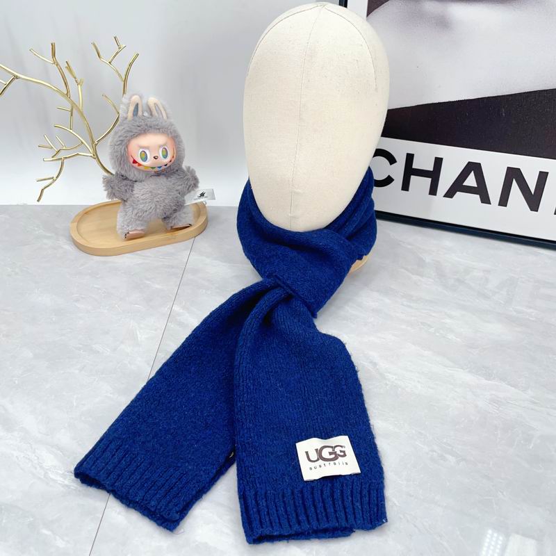 UGG Scarf dx (98)