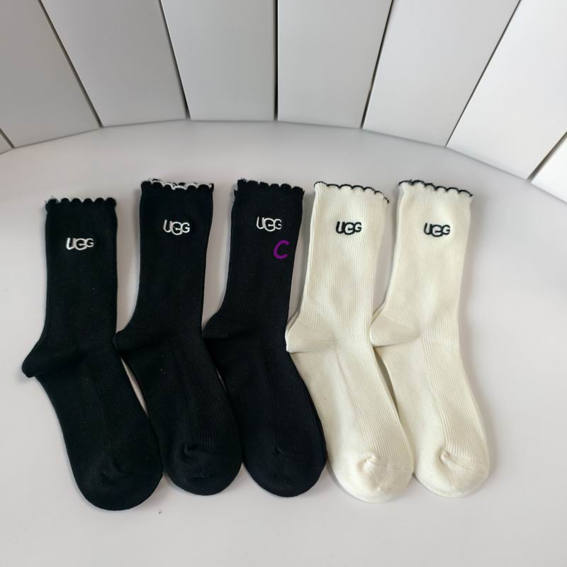 UGG Socks (103)