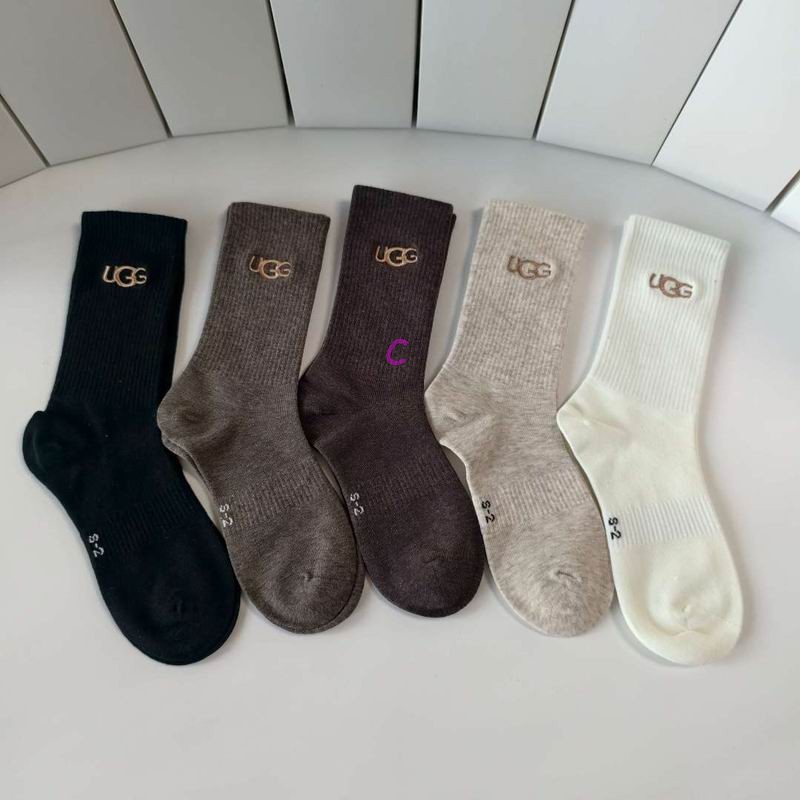 UGG Socks  (25)
