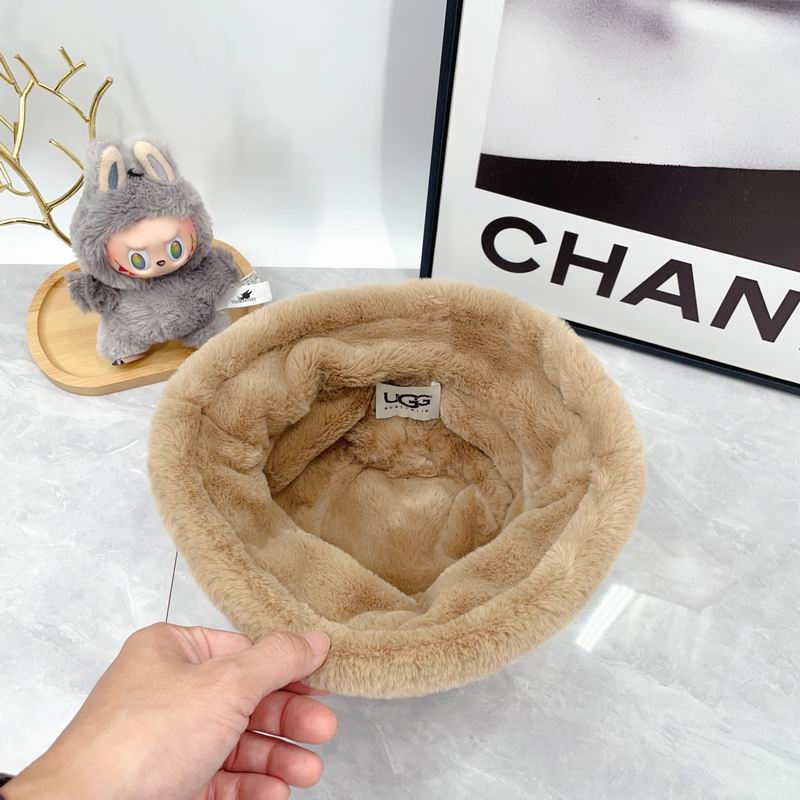 UGG hat dx (54)