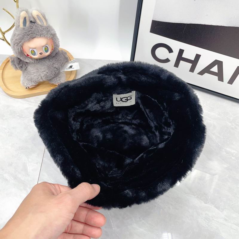 UGG hat dx (72)