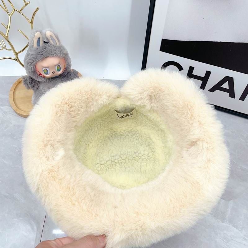 UGG hat dx (91)