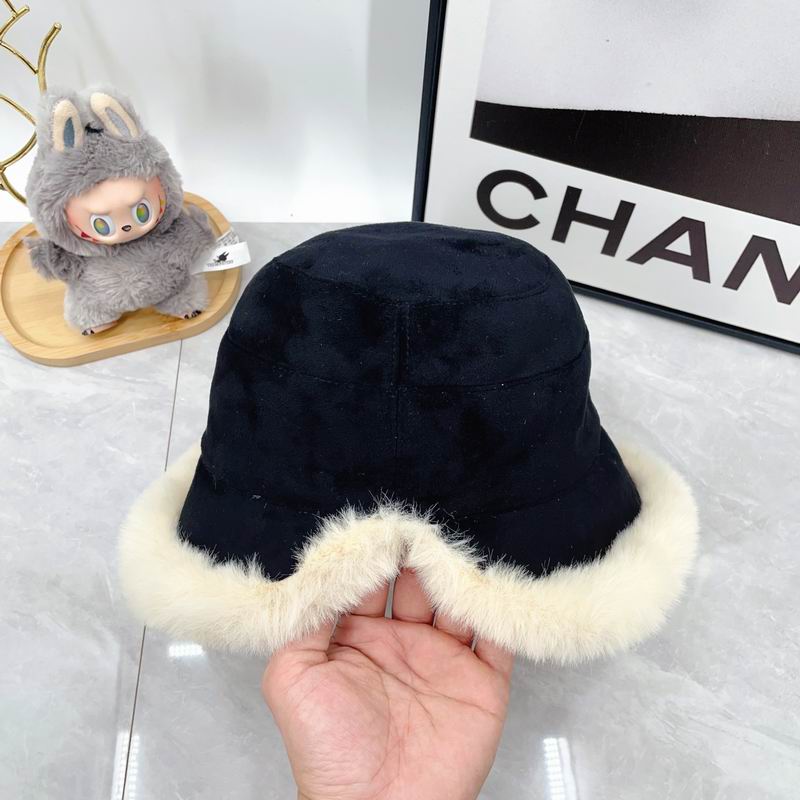 UGG hat dx (92)