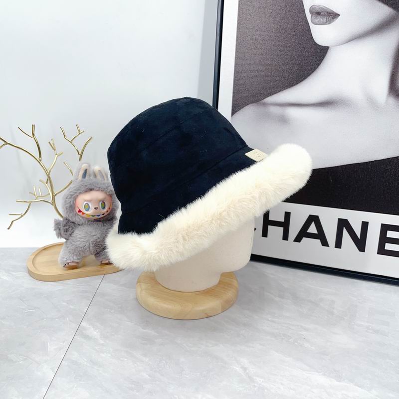 UGG hat dx (97)