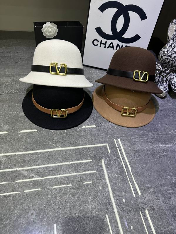 Valentino Top Hat dx (443)