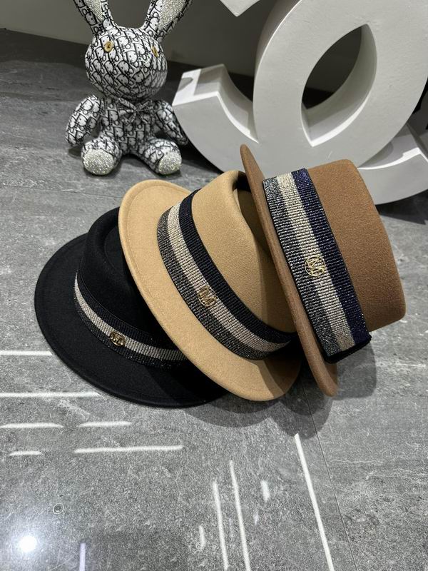 Valentino Top Hat dx (664)