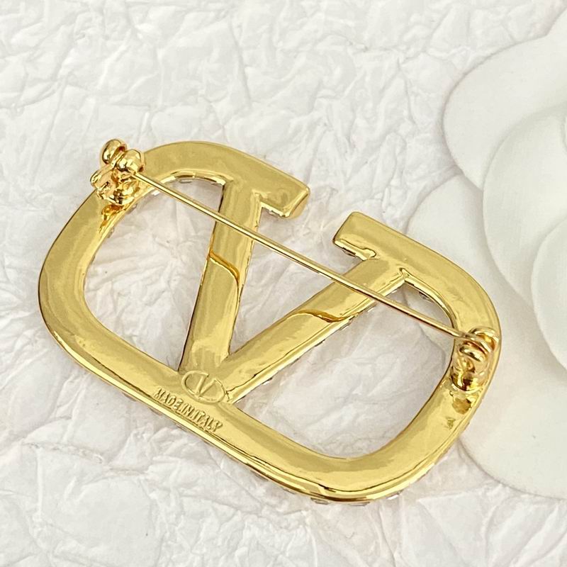 Valentino brooch 10yxq01 (2)