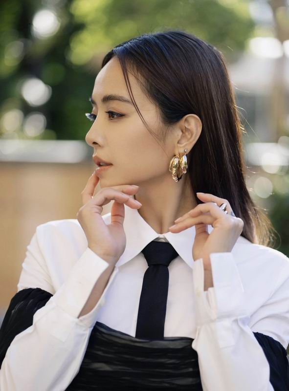 Valentino earring 08yxq06 (8)