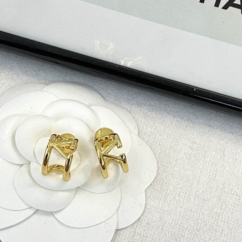 Valentino earring 12yxq03 (1)