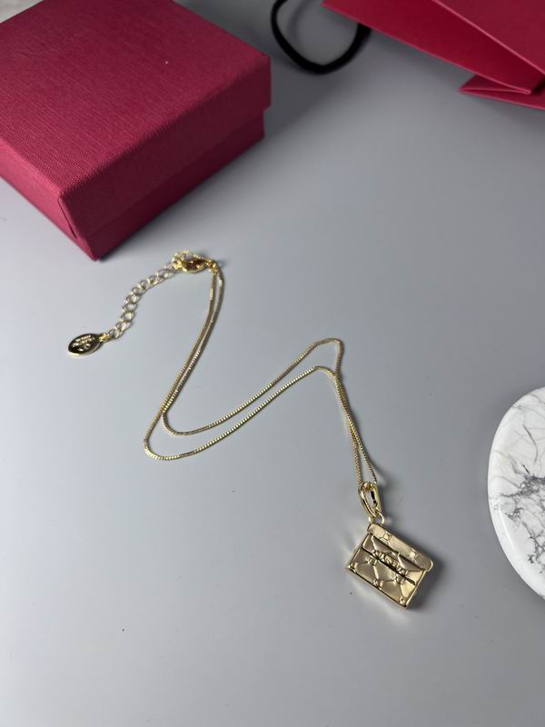 Valentino necklace 09yxq03 (3)