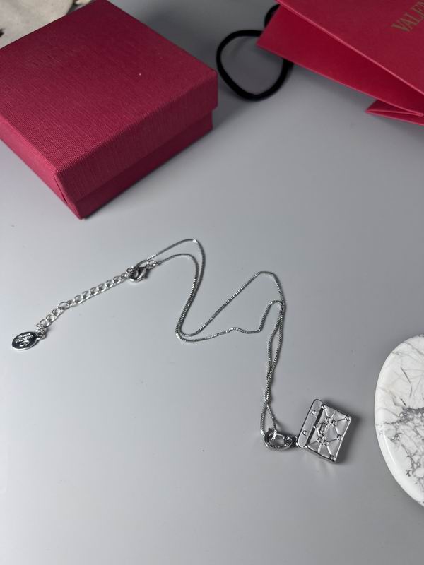 Valentino necklace 09yxq03 (6)