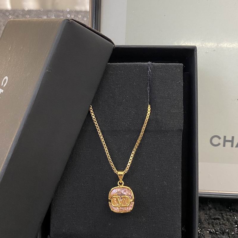 Valentino necklace 10yxq01 (3)