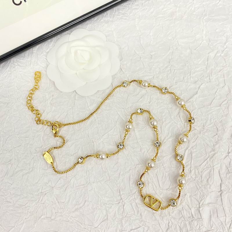 Valentino necklace 11yxq01 (6)
