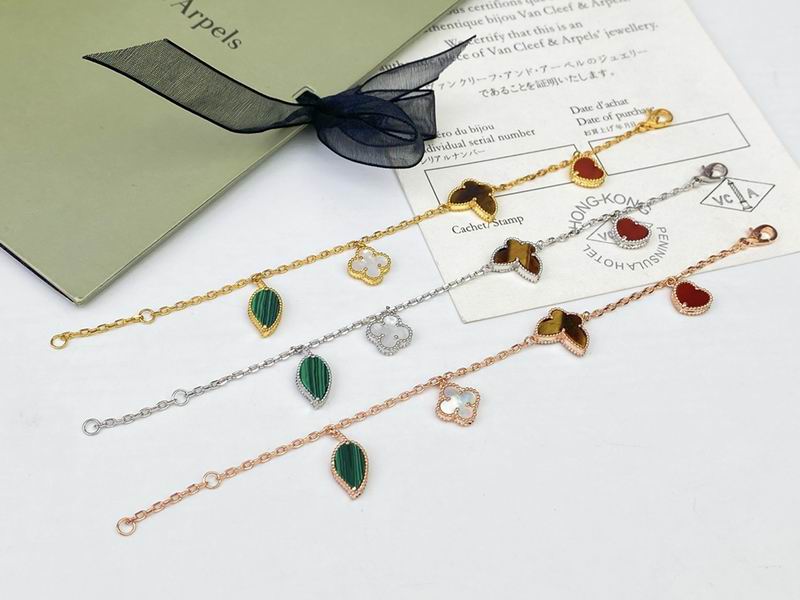 Van Cleef & Arpels bracelet 11yxq05 (3)