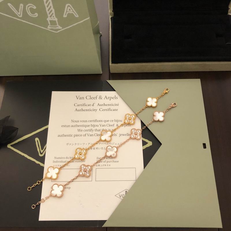 Van Cleef & Arpels bracelet 11yxq14 (6)