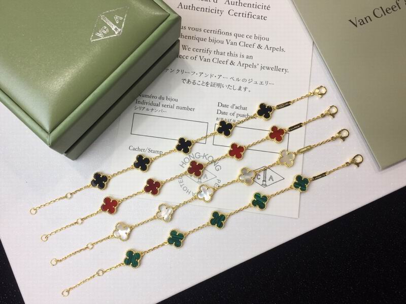 Van Cleef & Arpels bracelet 12yxq06 (3)