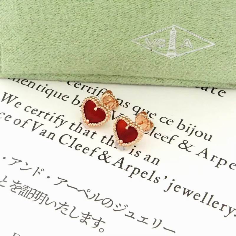 Van Cleef & Arpels earring 07yxq02 (3)