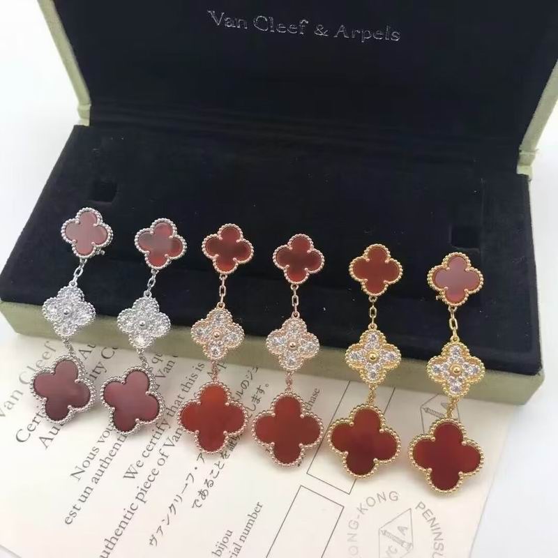 Van Cleef & Arpels earring 09yxq02 (3)