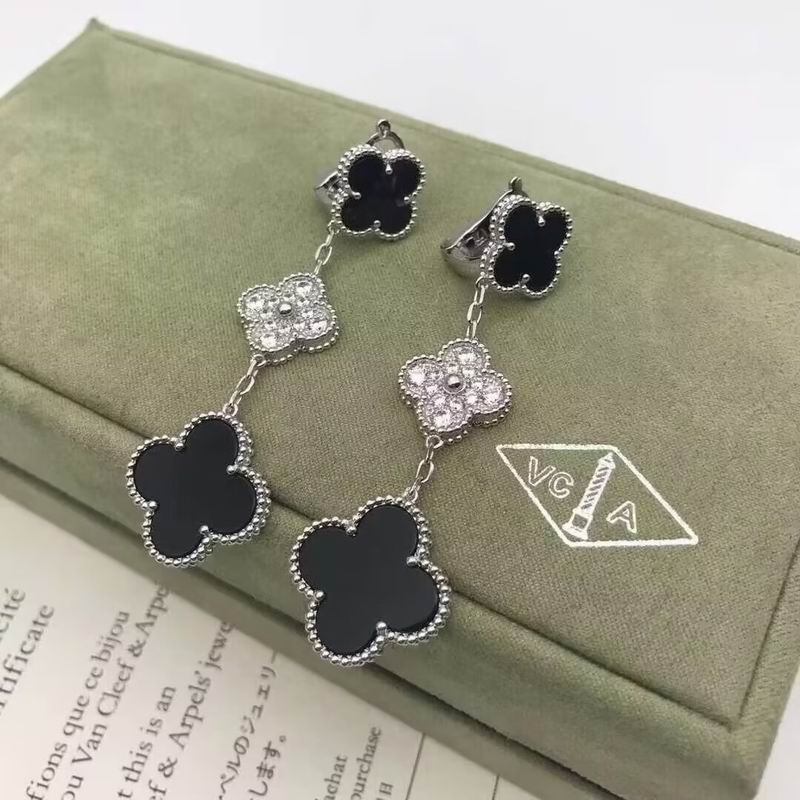 Van Cleef & Arpels earring 09yxq02 (7)