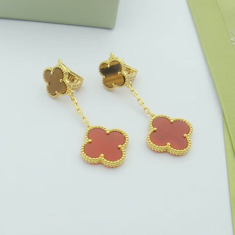 Van Cleef & Arpels earring 09yxq03 (5)