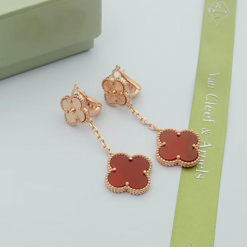 Van Cleef & Arpels earring 09yxq04 (4)