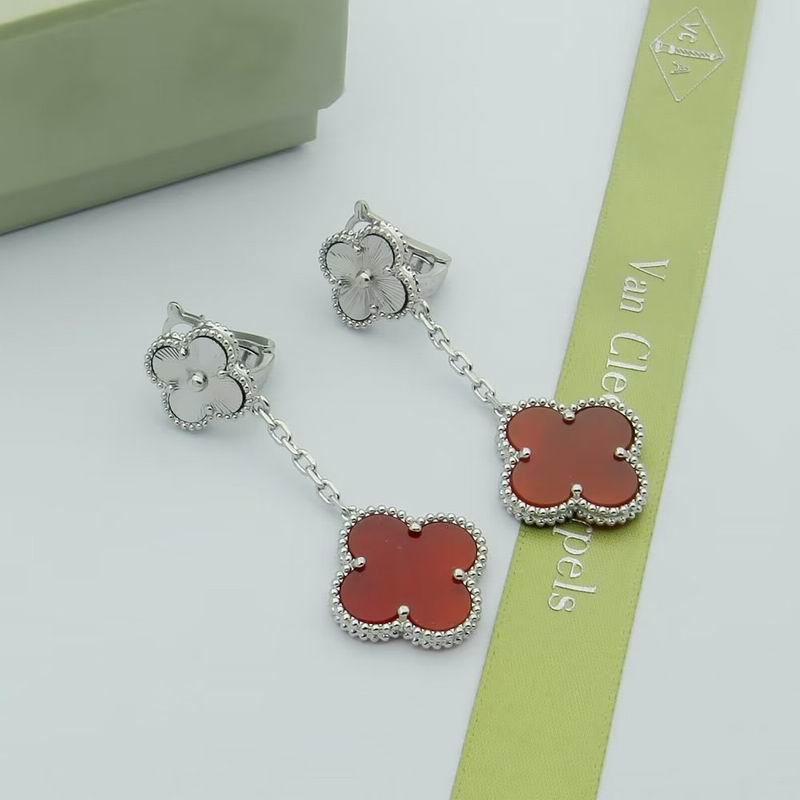 Van Cleef & Arpels earring 09yxq04 (5)