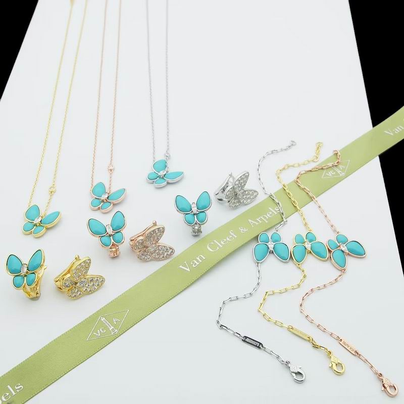 Van Cleef & Arpels earring 11yxq02 (3)