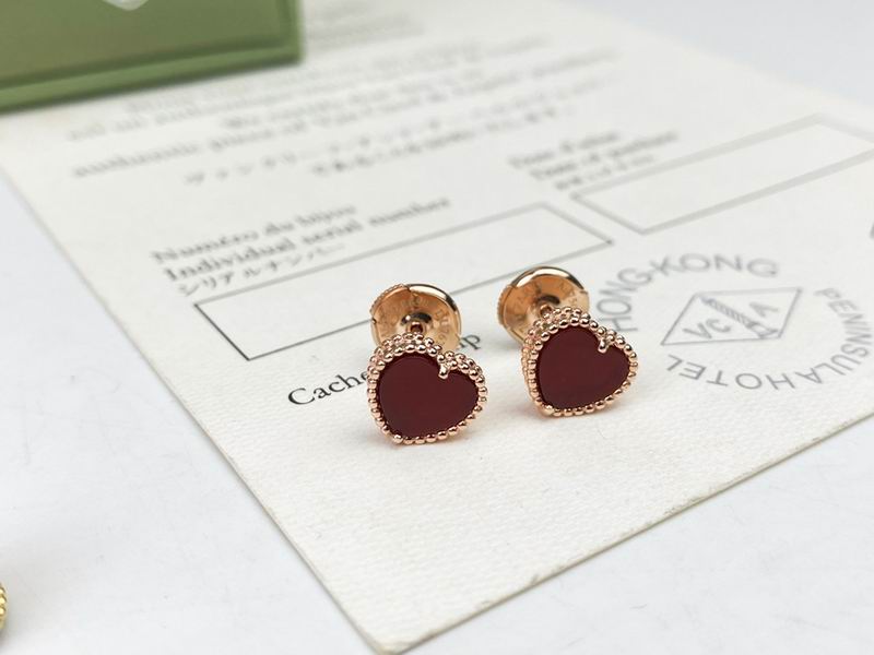 Van Cleef & Arpels earring 11yxq04 (2)