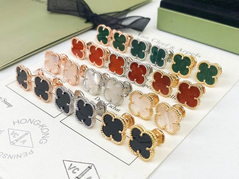 Van Cleef & Arpels earring 11yxq07 (8)
