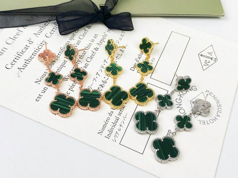 Van Cleef & Arpels earring 11yxq09 (3)