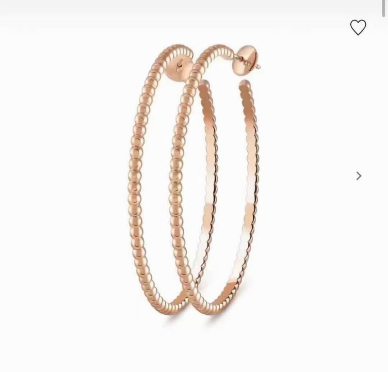 Van Cleef & Arpels earring 12yxq02 (1)