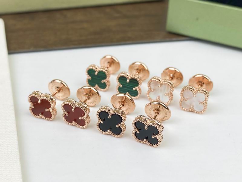 Van Cleef & Arpels earring 12yxq04 (3)