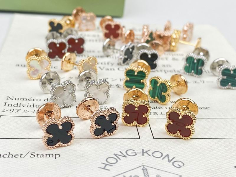 Van Cleef & Arpels earring 12yxq04 (6)