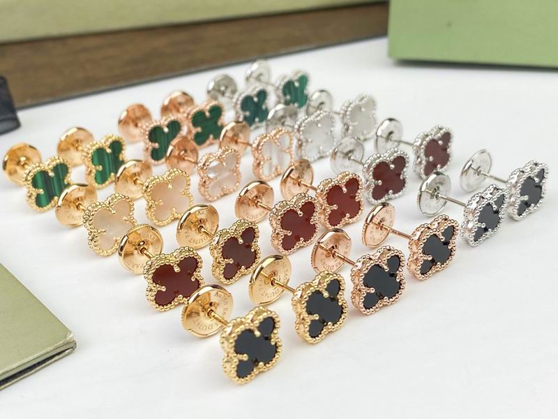 Van Cleef & Arpels earring 12yxq04 (7)