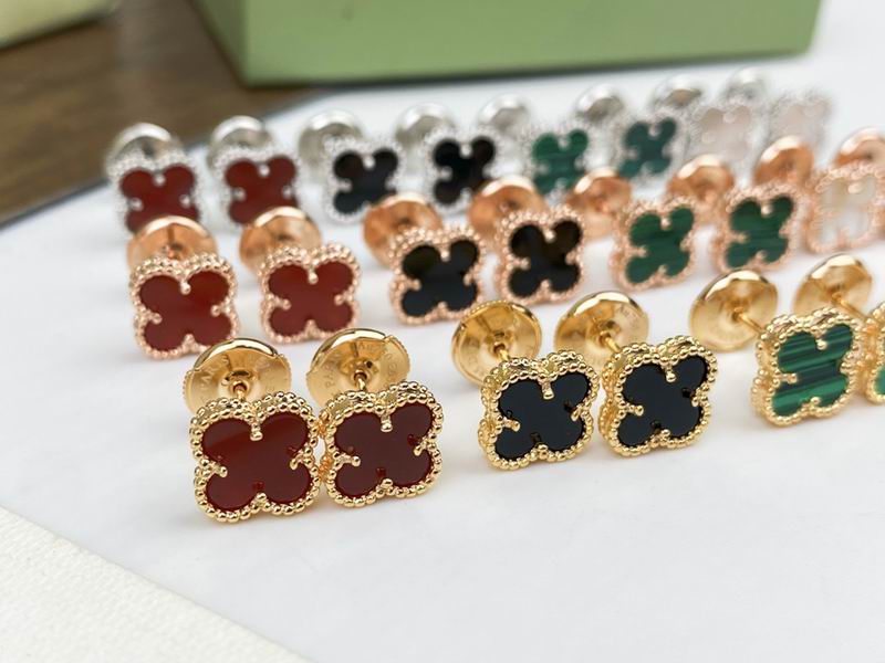 Van Cleef & Arpels earring 12yxq04 (8)