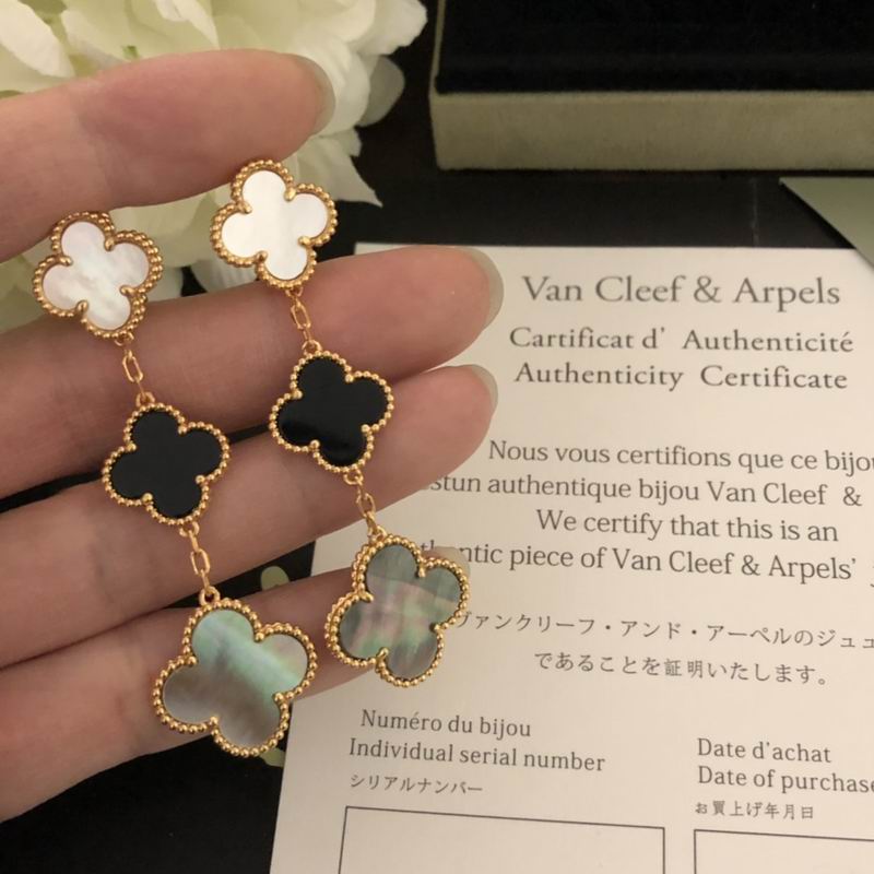 Van Cleef & Arpels earring 12yxq07 (6)