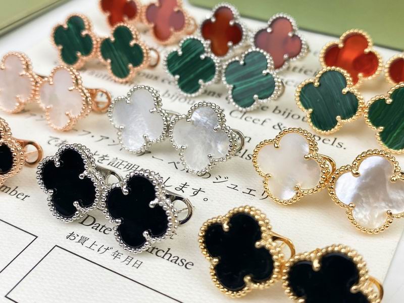 Van Cleef & Arpels earring 12yxq08 (1)
