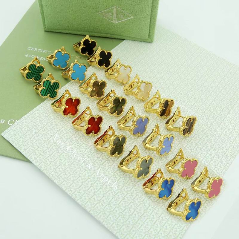 Van Cleef & Arpels earring 12yxq09 (1)