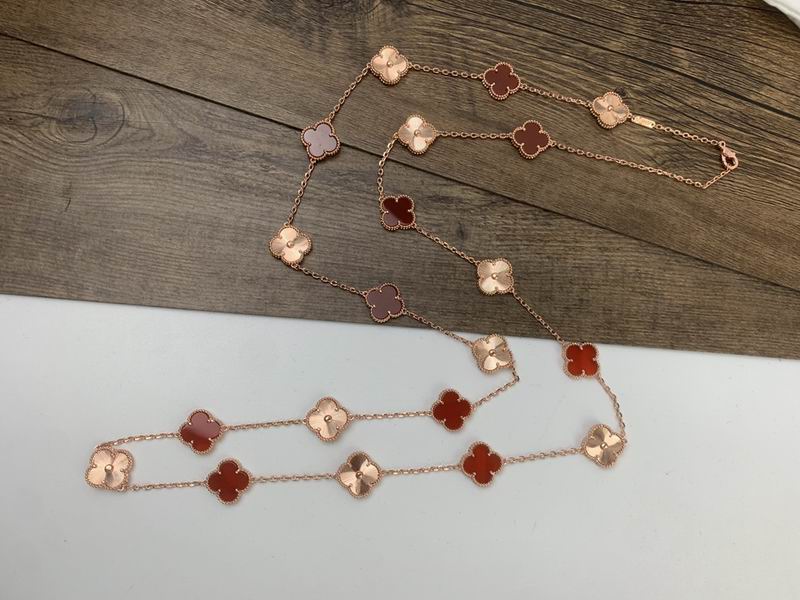 Van Cleef & Arpels necklace 09yxq01 (2)