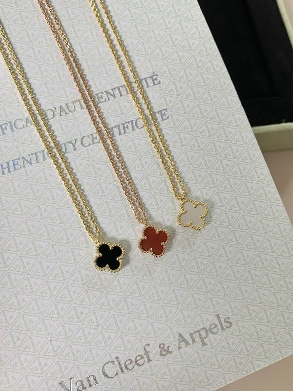 Van Cleef & Arpels necklace 09yxq02 (5)
