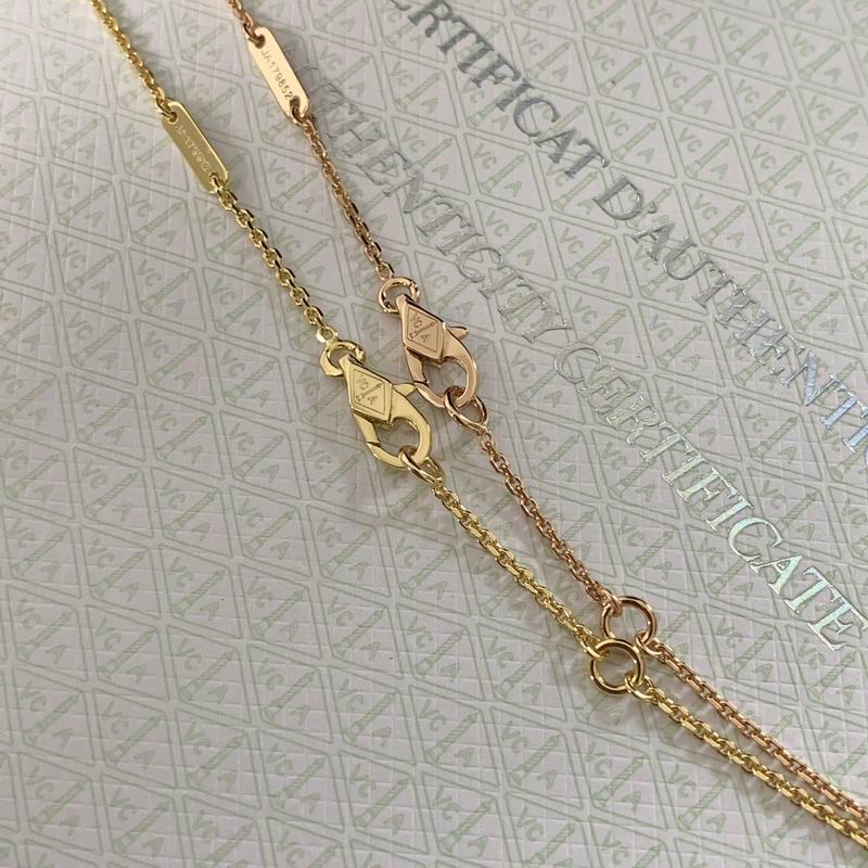 Van Cleef & Arpels necklace 09yxq02 (9)