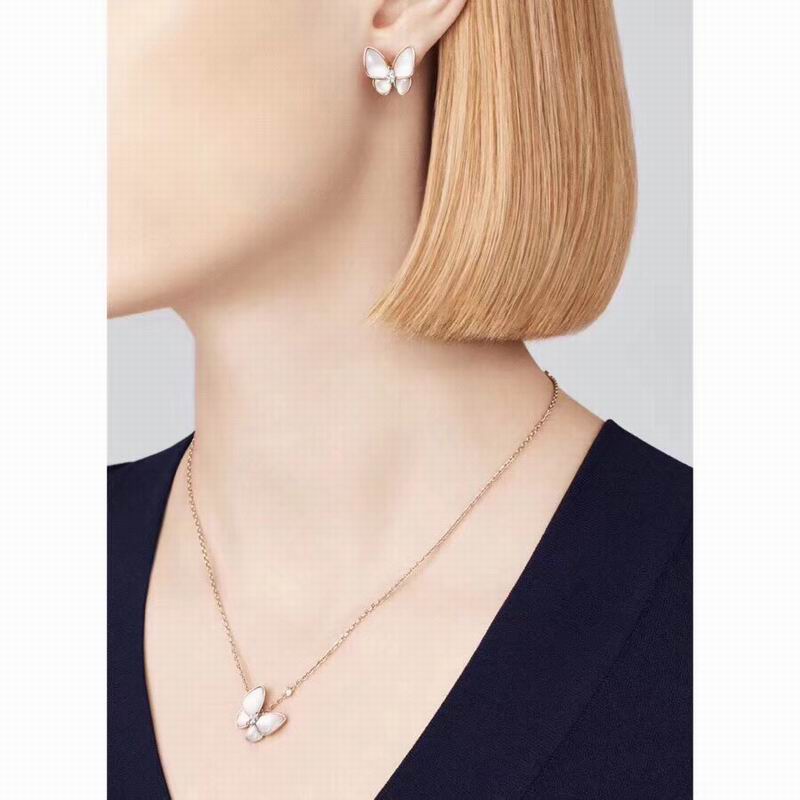 Van Cleef & Arpels necklace 09yxq03 (2)