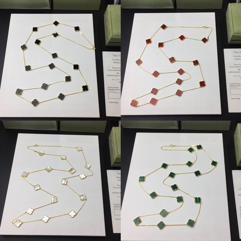 Van Cleef & Arpels necklace 09yxq04 (1)