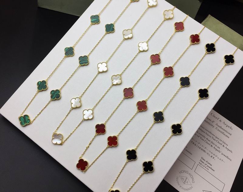 Van Cleef & Arpels necklace 09yxq04 (7)